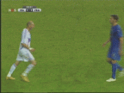 Le Sondage inutile contre Materazzi Zidane50